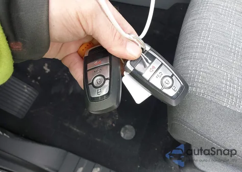 2023 Ford F-150 Lightning Xlt from USA, damaged, VIN 1FTVW1ELXPWG05356